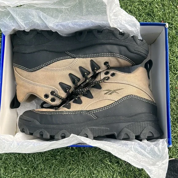 Reebok Rare Vintage 1995 Etna Mid Olive Canvas & Black Hiking Boots Size 7 1/2